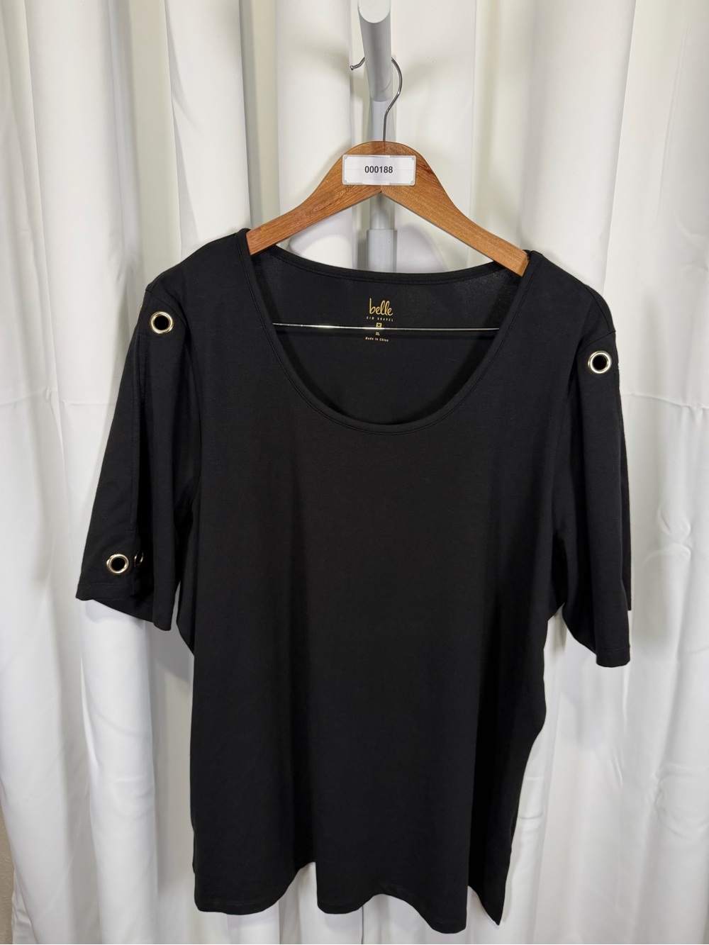 Belle by Kim Gravel XL Black Grommet Sleeve Top Stretch Scoop Neck QVC